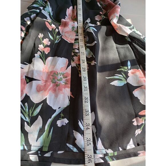 Luxology Women's V Neck Dress Long Sleeve Size 8 Black Pink Floral Short Lined - Picture 8 of 8